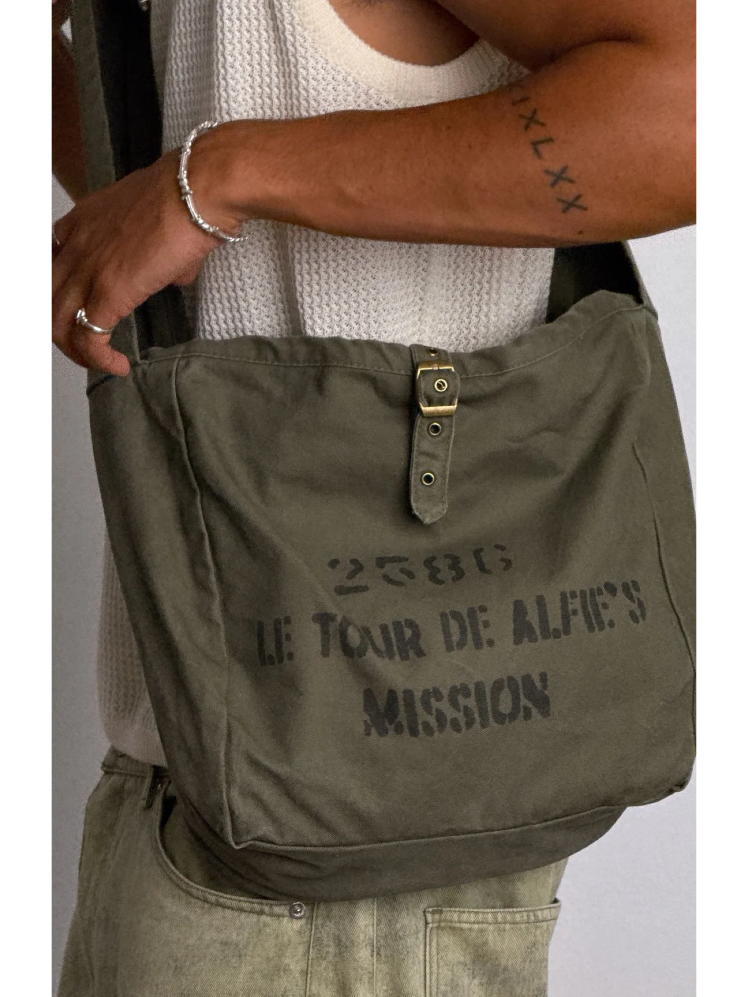 Le Tour Bag - Image 3